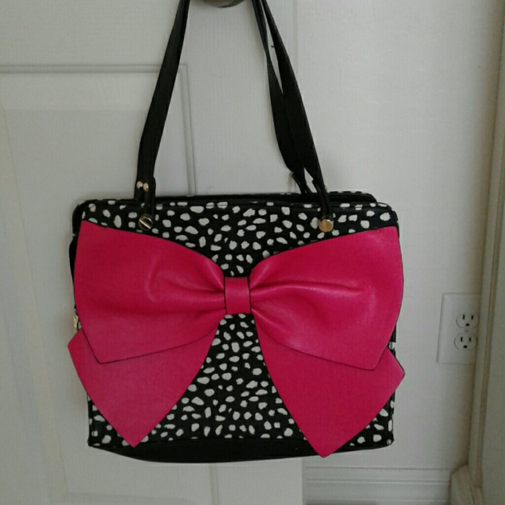 Handbag